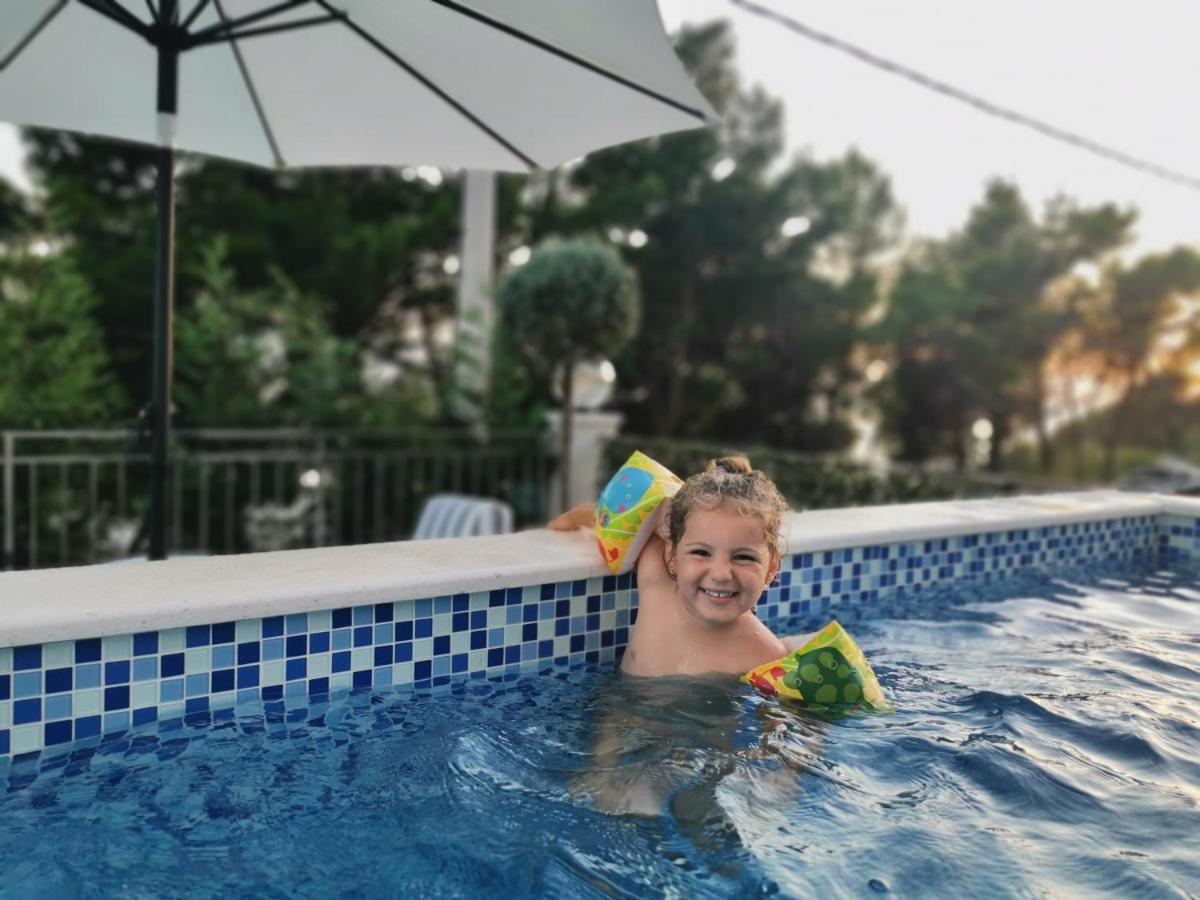באר Hotel Montenino מראה חיצוני תמונה