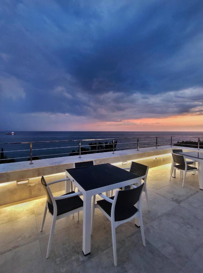 באר Hotel Montenino מראה חיצוני תמונה
