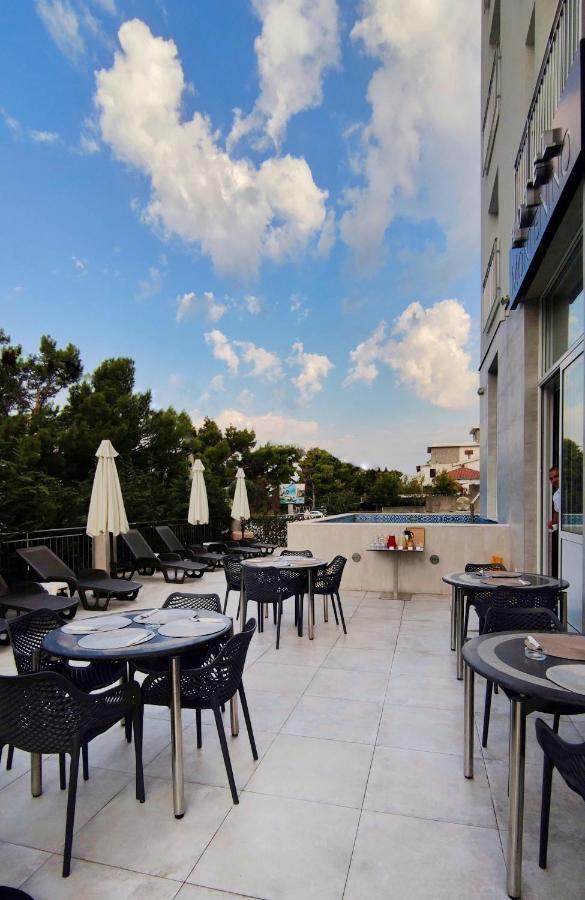 באר Hotel Montenino מראה חיצוני תמונה