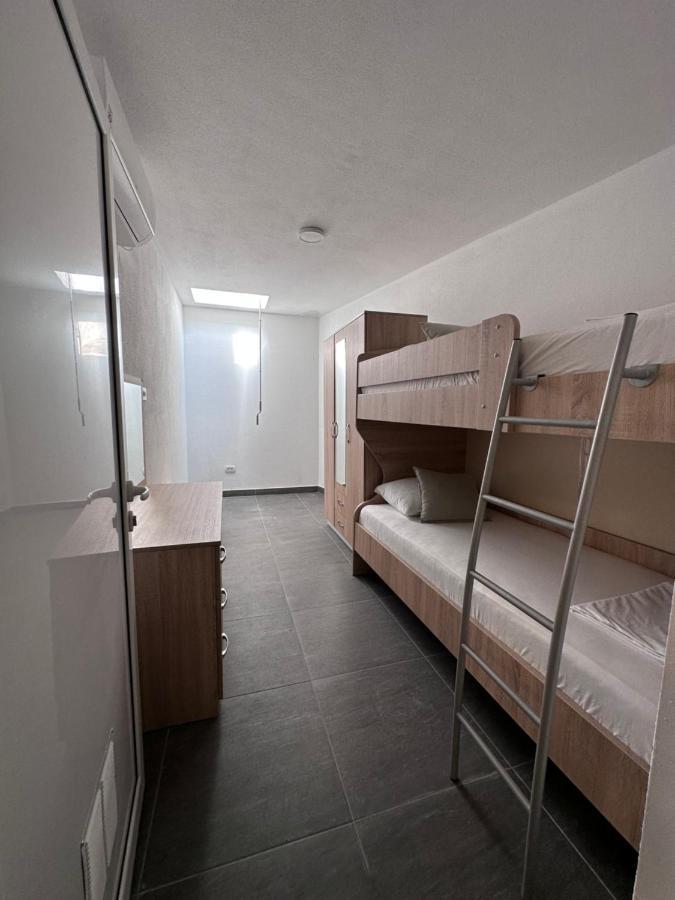 באר Hotel Montenino מראה חיצוני תמונה